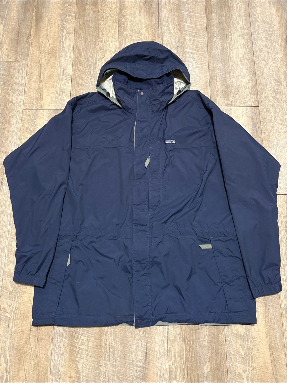 Patagonia Y2K Hooded Windbreaker/Raincoat
